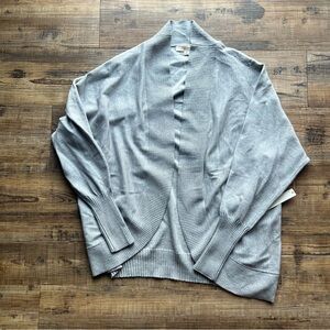 Peyton Primrose Womens Cuddleluxe Light Grey Cardigan Sweater Size Medium NWT